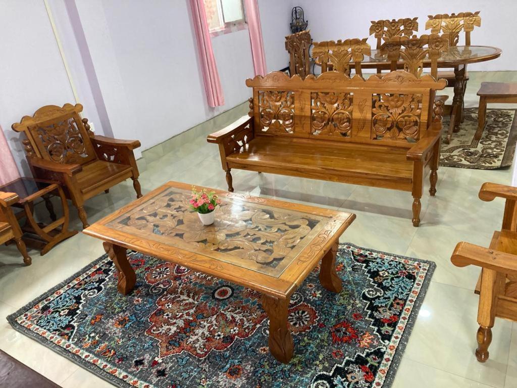 Haobam House Appartement Imphal Buitenkant foto